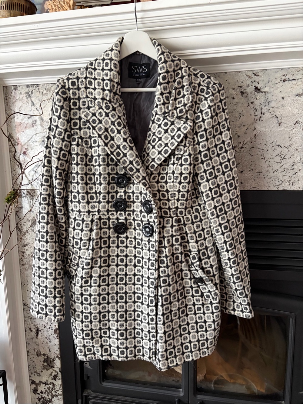 SWS Black & Cream Geometric Double-Breasted Blazer